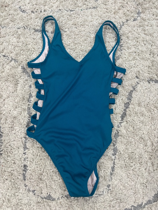 Shade & Shore Other - Shade & Shore Teal Ladder-Side One-Piece Swimsuit
